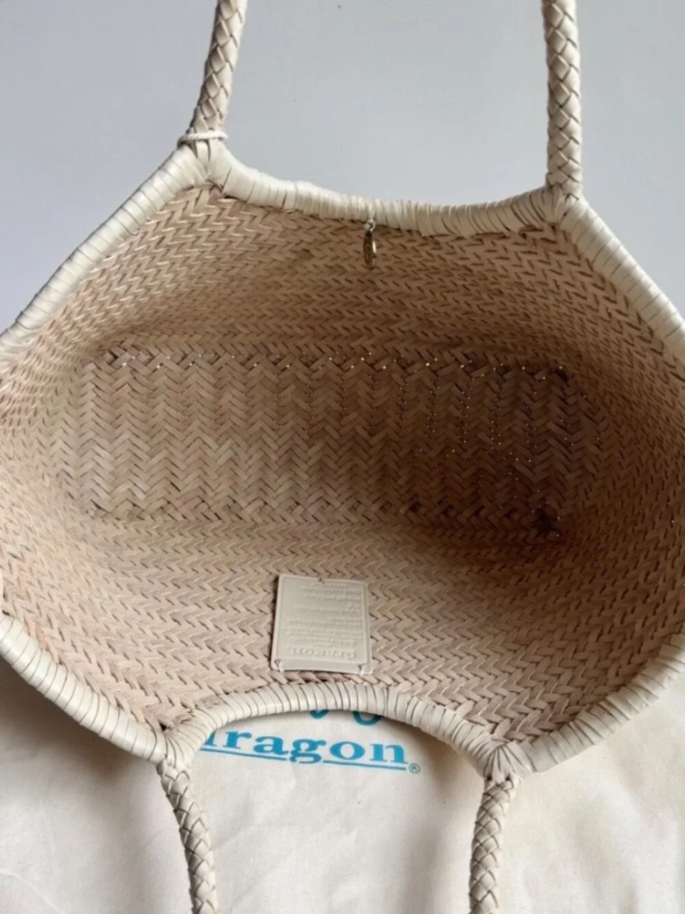 Dragon Diffusion Ivory Woven Leather Large Tote Bag NWT - Picture 7 of 8